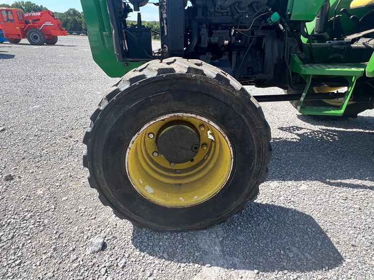 john-deere-5200-image-9