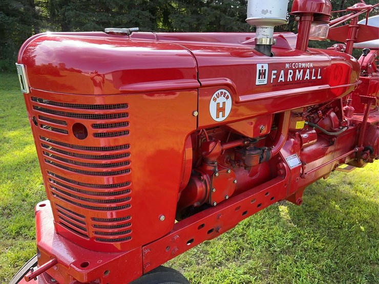 farmall-super-h-distillate-image-14