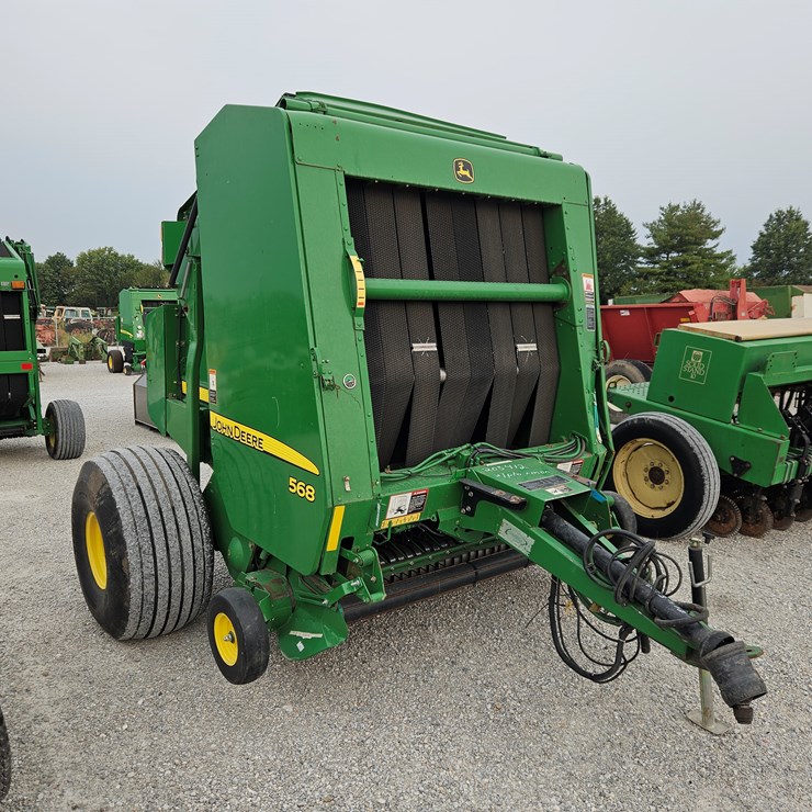 2008 JOHN DEERE 568