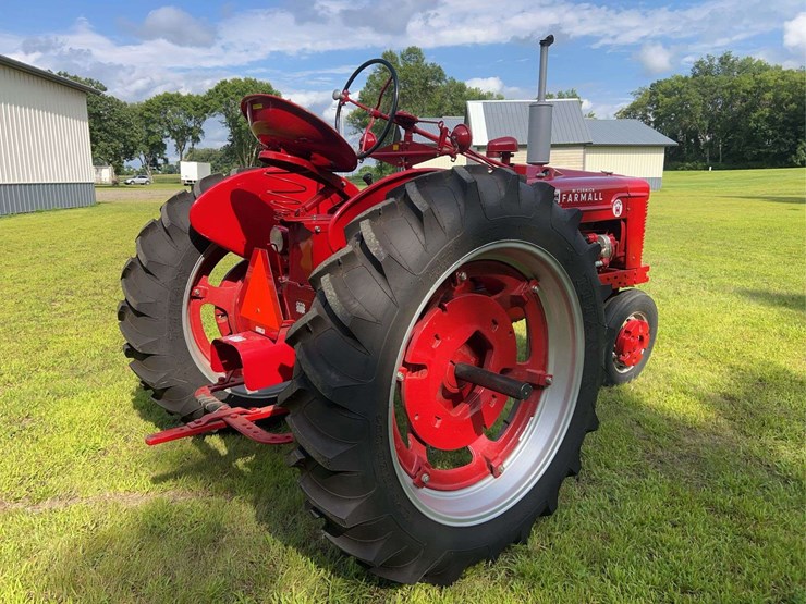 farmall-super-h-distillate-image-5