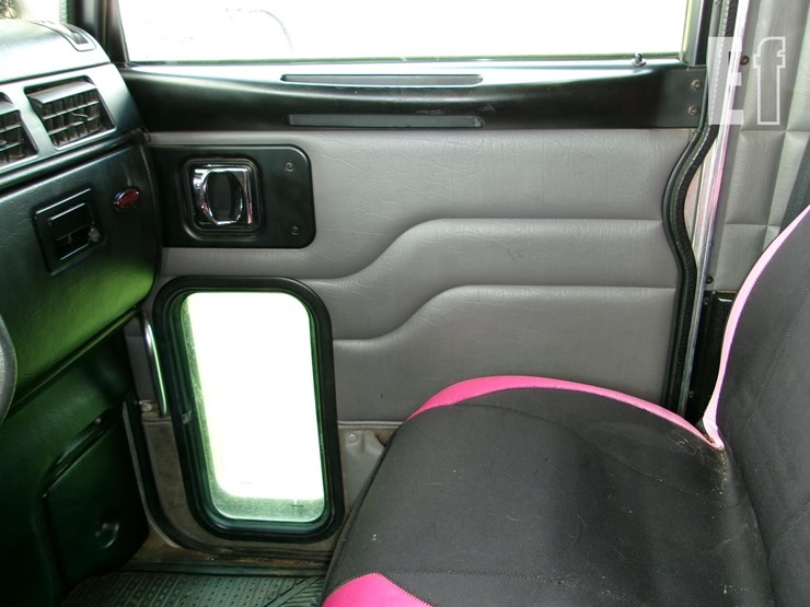 2005-peterbilt-379-image-20