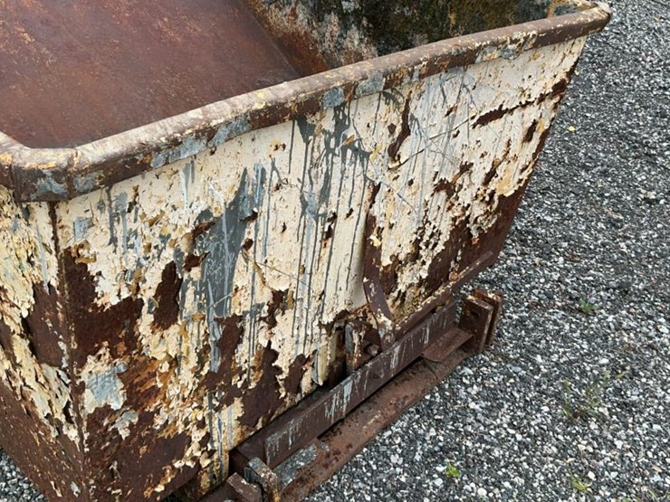 #165-•-self-dumping-hopper-image-7