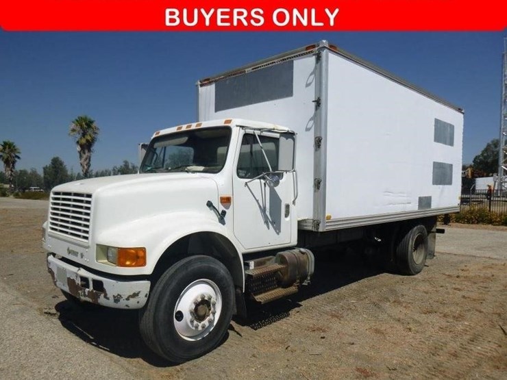 1993-international-4700-image-1