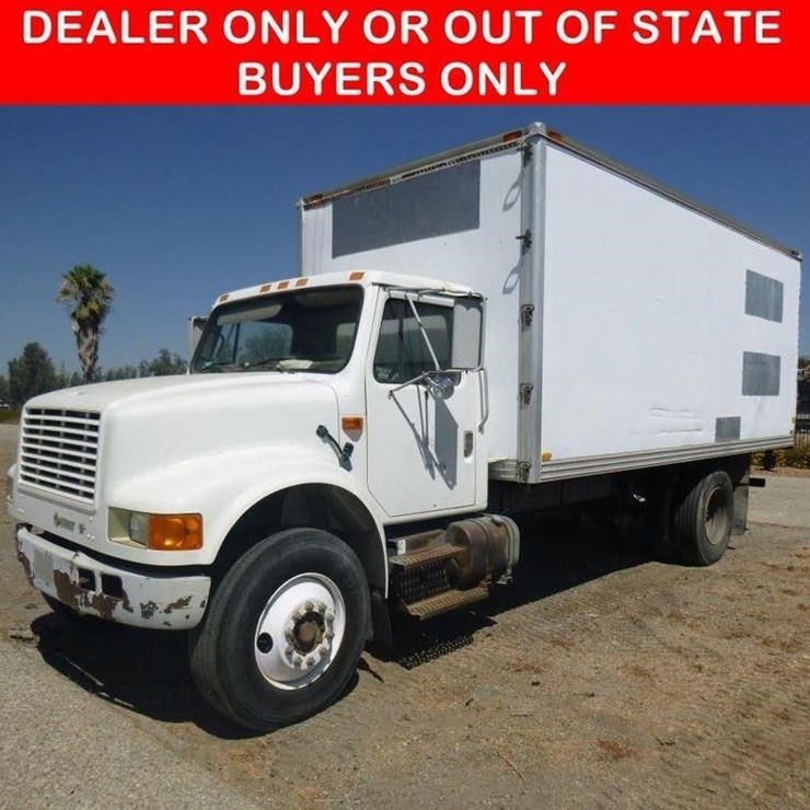 1993 INTERNATIONAL 4700