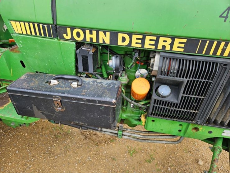 john-deere-2155-image-14