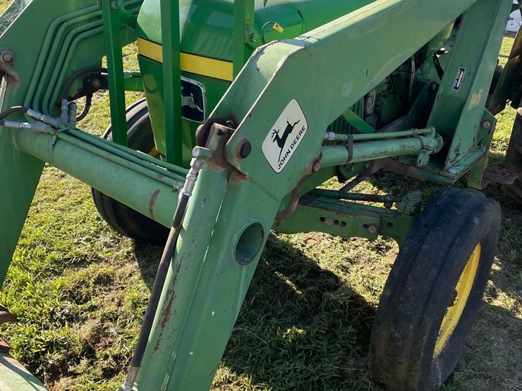john-deere-2040-image-43