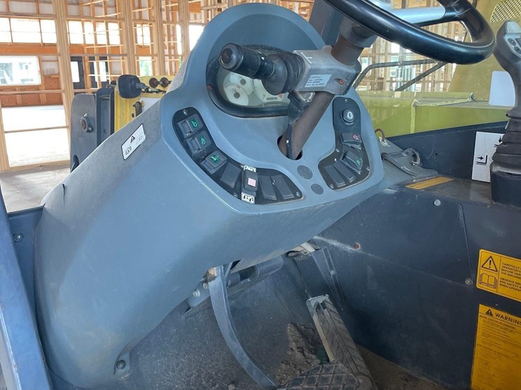 new-holland-m428-image-32