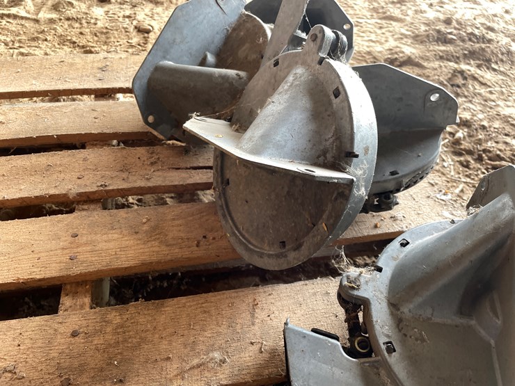 #5514-•-(7)-john-deere-seed-meters-image-5
