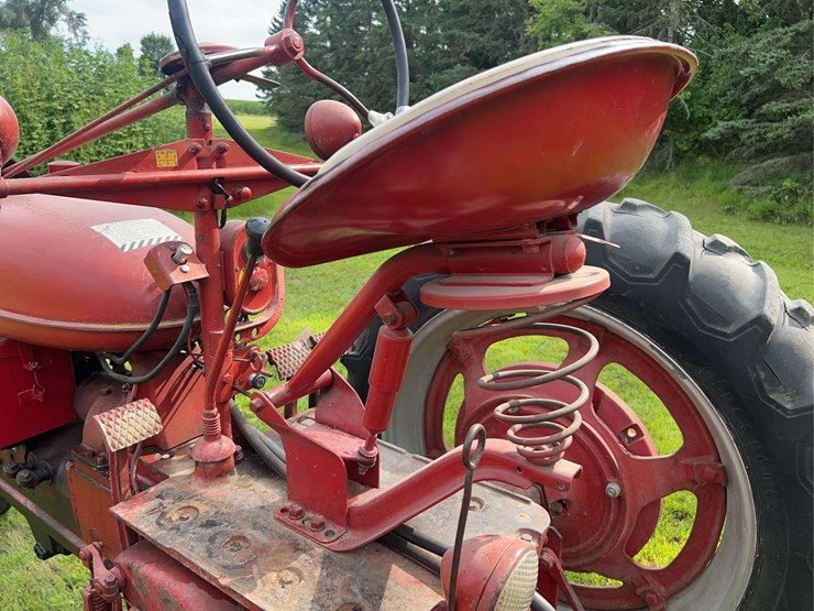 1947-farmall-h-image-37