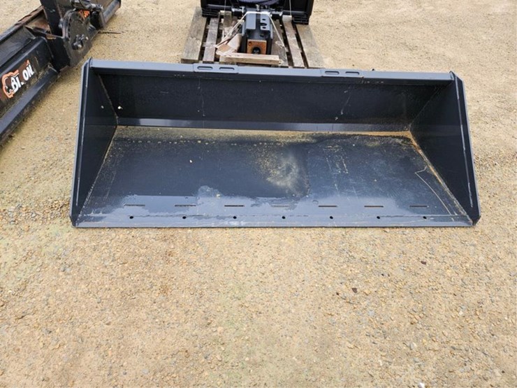 #373-•-wolverine-tdb-11-84w-material-bucket-image-7