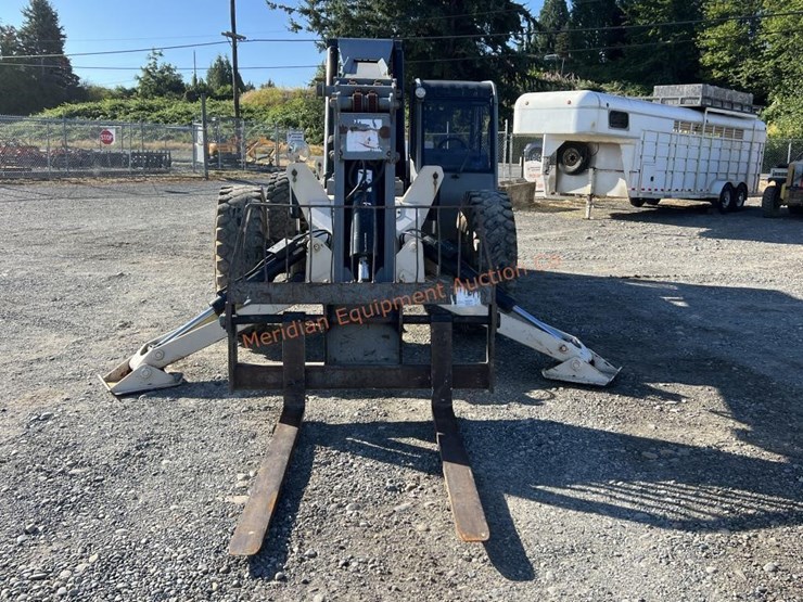 2005-terex-th1056-image-8