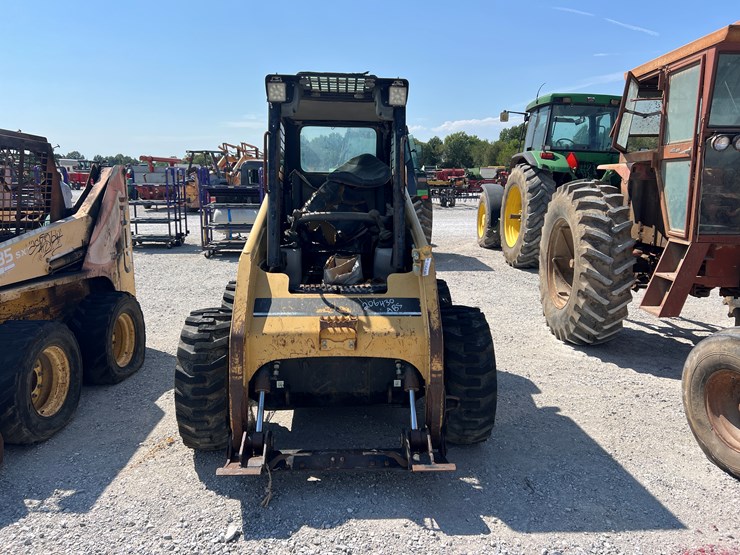 caterpillar-246b-image-2
