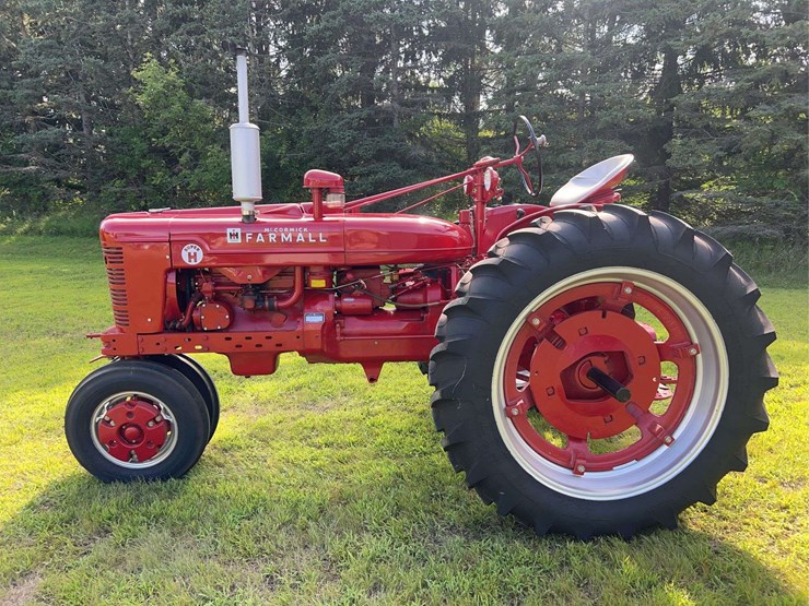 farmall-super-h-distillate-image-2