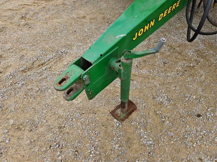 john-deere-7200-image-48