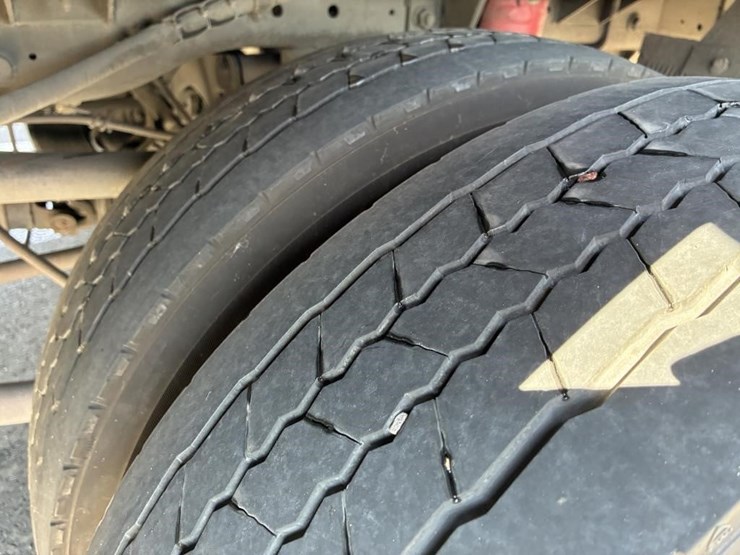 2016-ford-f550-image-6