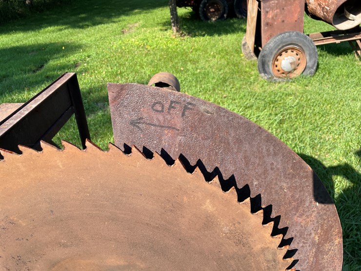 #5479-•-belt-driven-buzz-saw-image-7