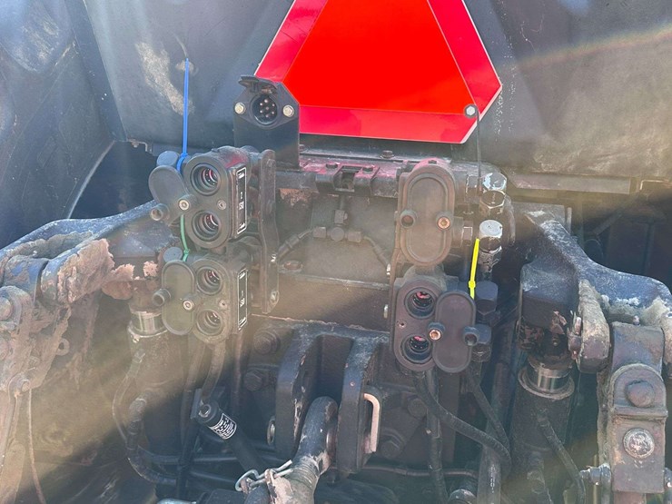 case-ih-8940-image-62