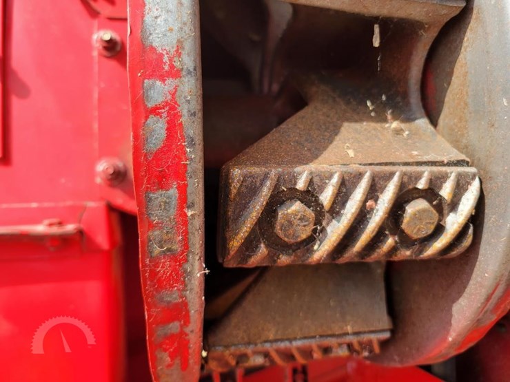 1985-massey-ferguson-860-image-31