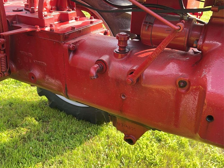 1944-farmall-hv-image-34