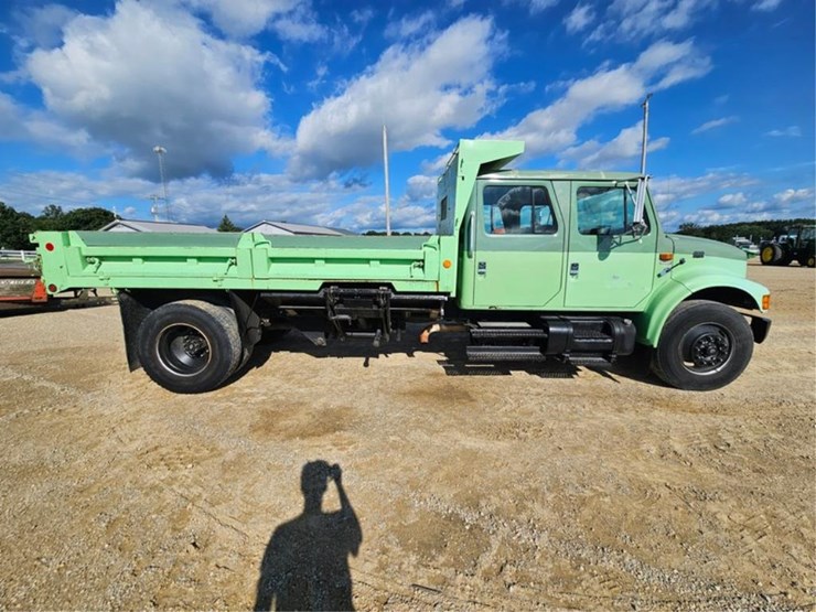 #385-•-1996-ih-4900-crew-cab-dump-truck-image-6