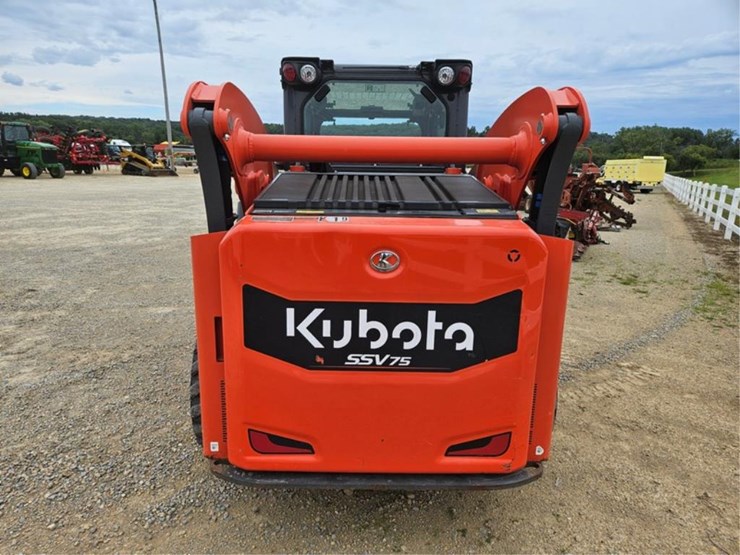 kubota-ssv75-image-4