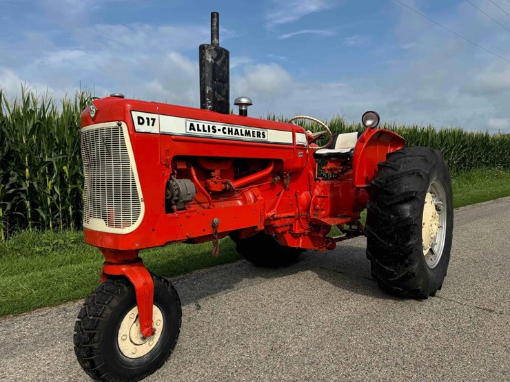1963-allis-chalmers-d17-image-13