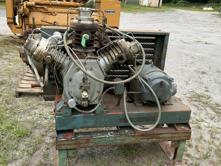 #157-•-ingersoll-rand-air-compressor-image-1