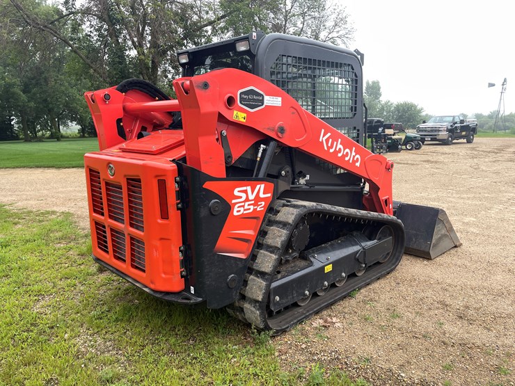 kubota-svl65-2-image-5