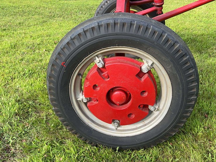 1944-farmall-hv-image-15