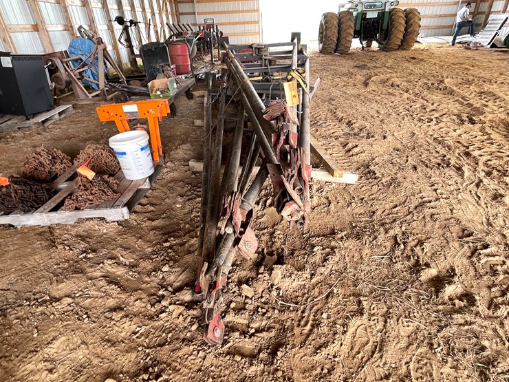 #5528-•-grain-bin-lifters-image-3