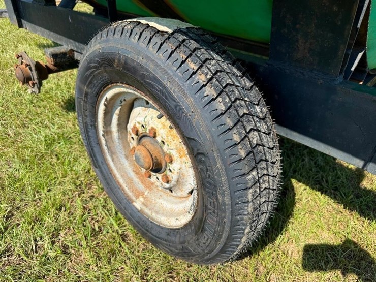 950-gallon-tank-on-trailer-(tandem-axle,-only-two-image-5