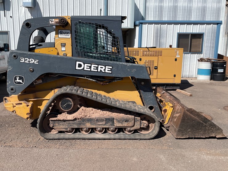 john-deere-2-image-1