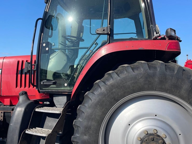 2001-case-ih-mx200-image-26