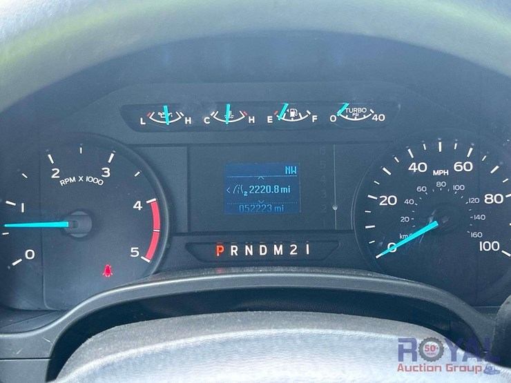 2019-ford-f-550-4x4-ext.-cab-chipper-truck-image-33