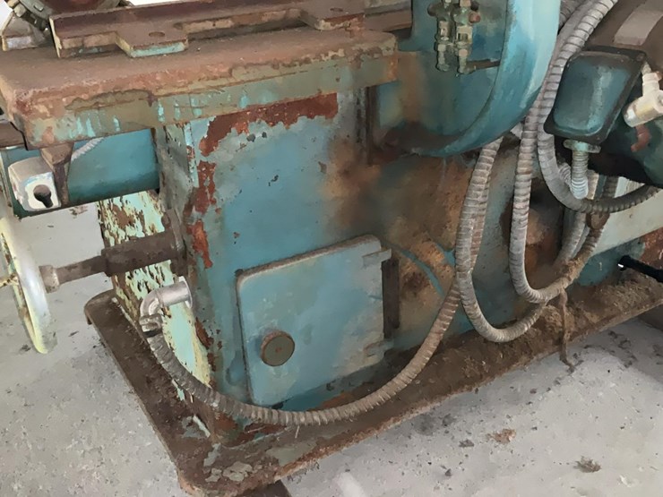 #137-•-diehl-750-straight-line-rip-saw-image-17