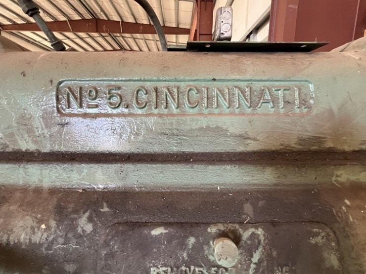 cincinnati-5-horizontal-milling-machine-image-6