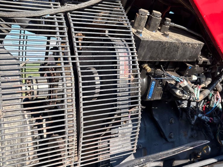 2000-case-ih-mx240-image-60