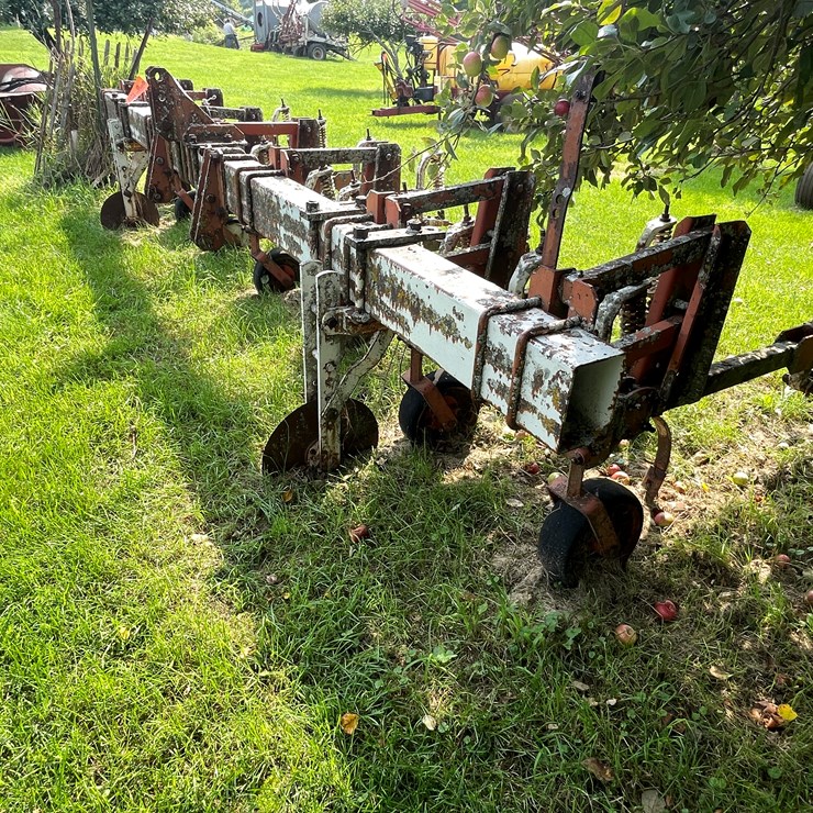#5471 • Liston Sweep Type Cultivator