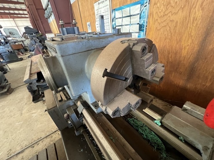lodge-&-shipley-avs-2013-17-lathe-image-11