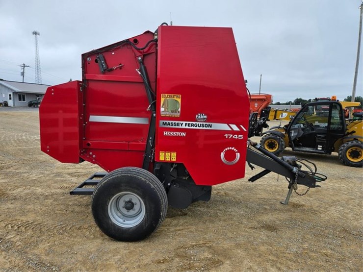 massey-ferguson-1745-image-6