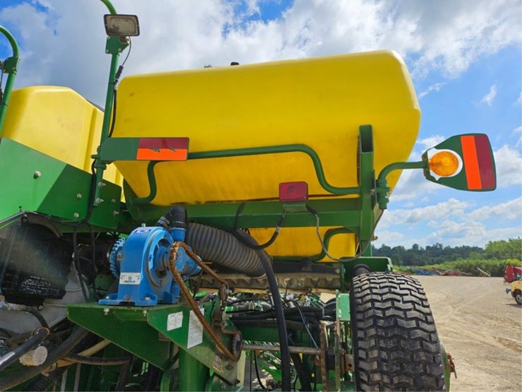 #225-•-westfield-130-71-13"-grain-auger-image-72