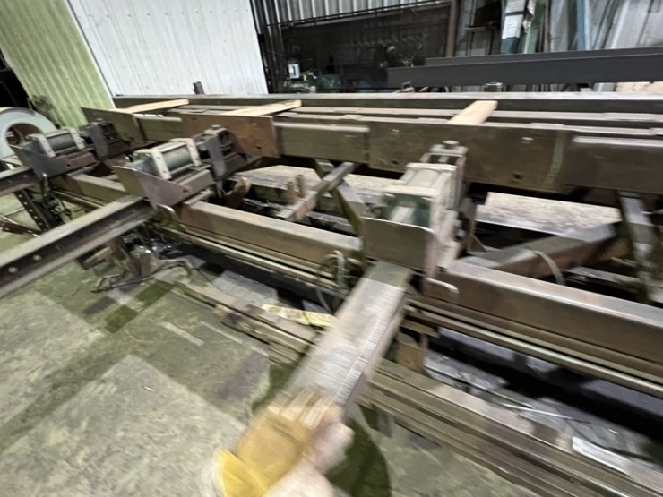 50'-air-actuated-truss-forming-table-image-18