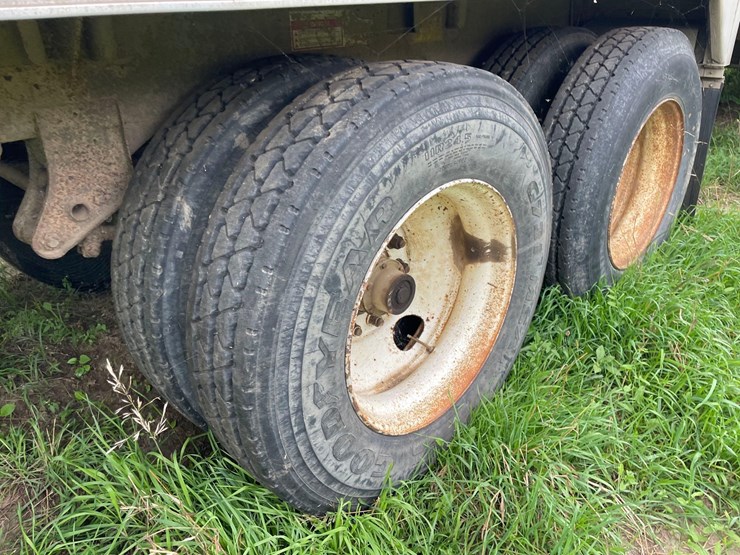 1997-wilson-grain-trailer-image-31