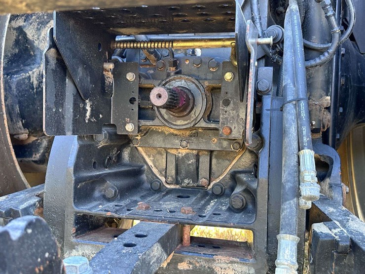 case-ih-8940-image-64
