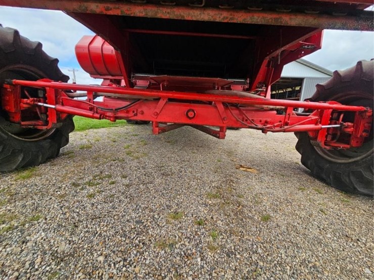 1985-massey-ferguson-860-image-41