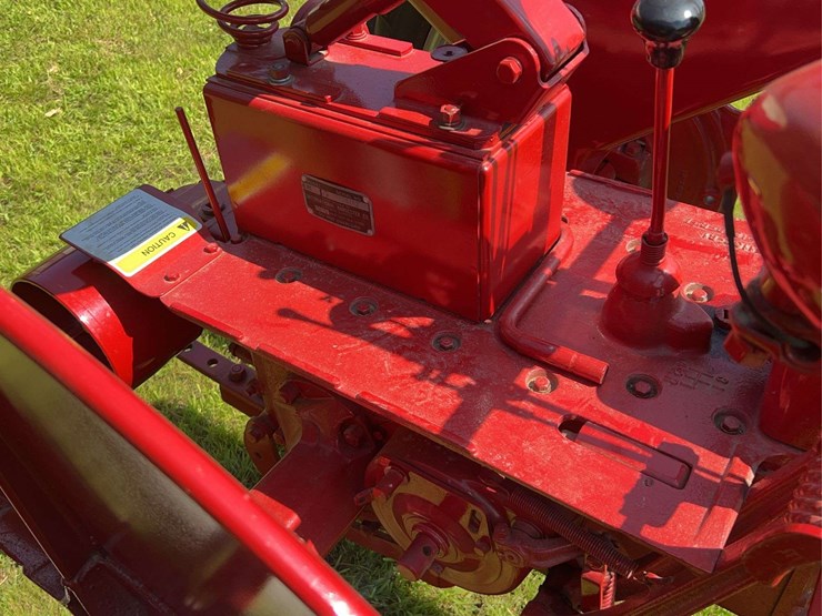 1949-farmall-c-image-28