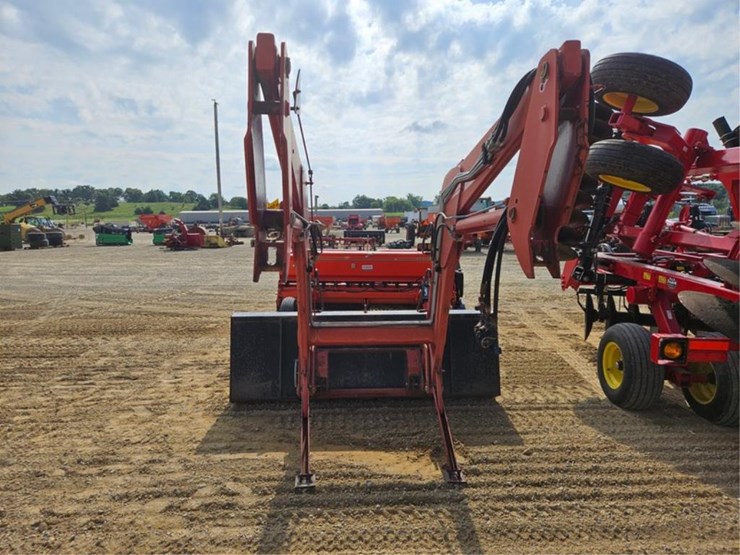 case-ih-l655-image-4