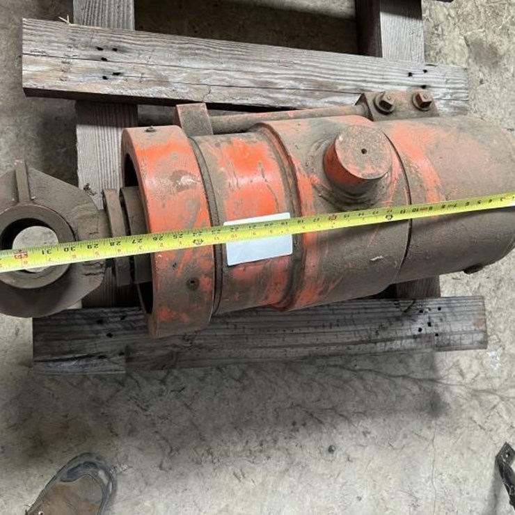 36" Hydraulic Cylinder