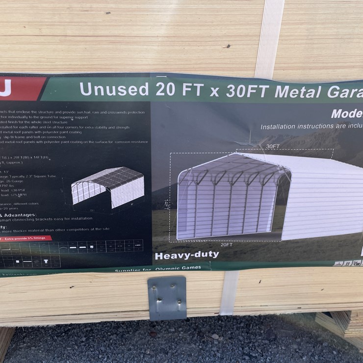 #4013 • Metal Garage