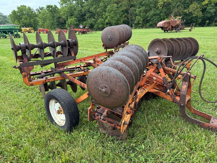 allis-chalmers-200-image-2
